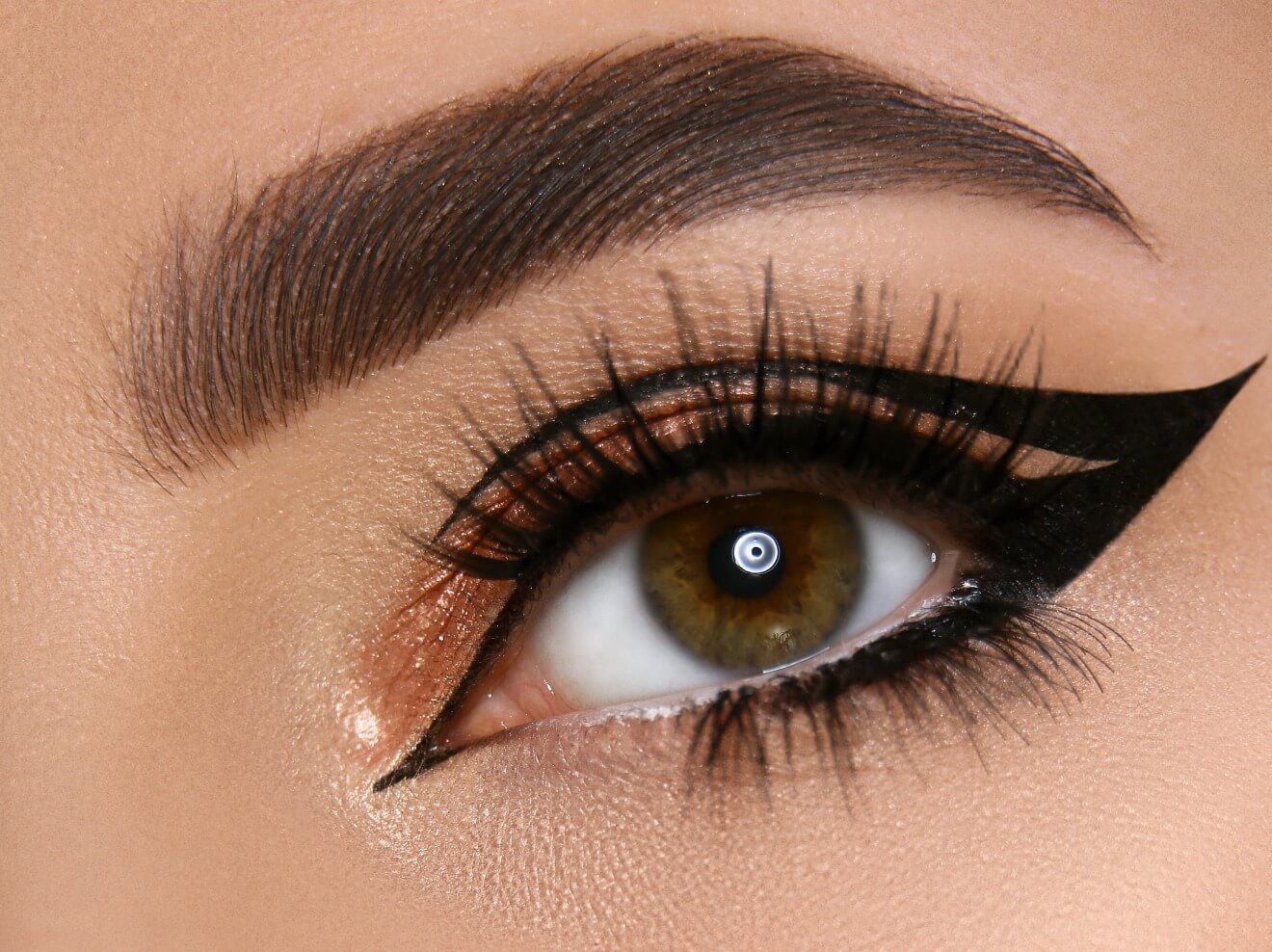 Floating Eyeliner Will Be The Eye Make-up Look For 2020